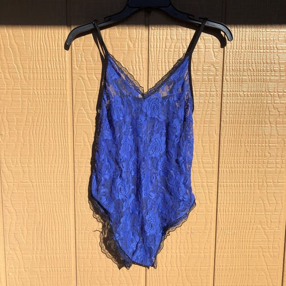 Tops - Floral Lace Sleeveless Bodysuit Leotard